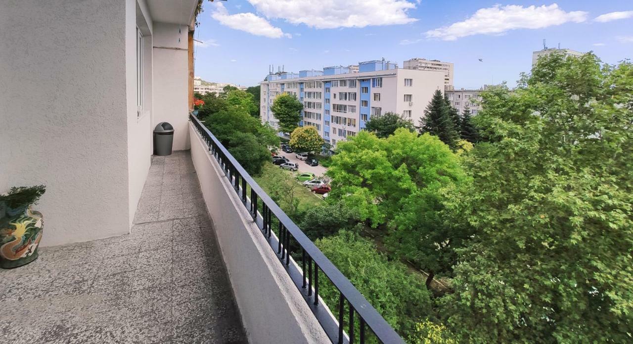 Belatrix Varna Apartment Luaran gambar